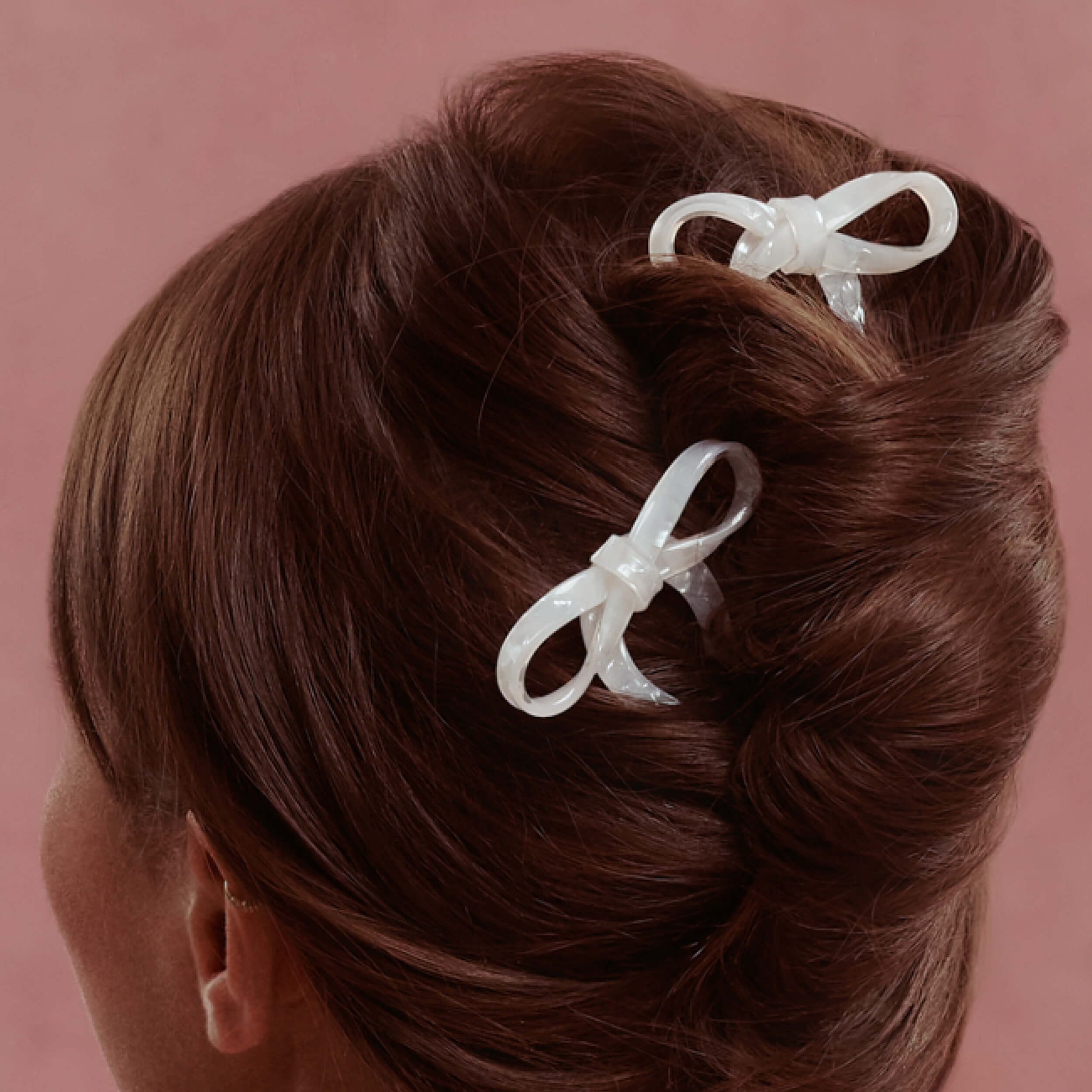 Wet Brush × Hill House Bow French Pin - White Shell - Image 3