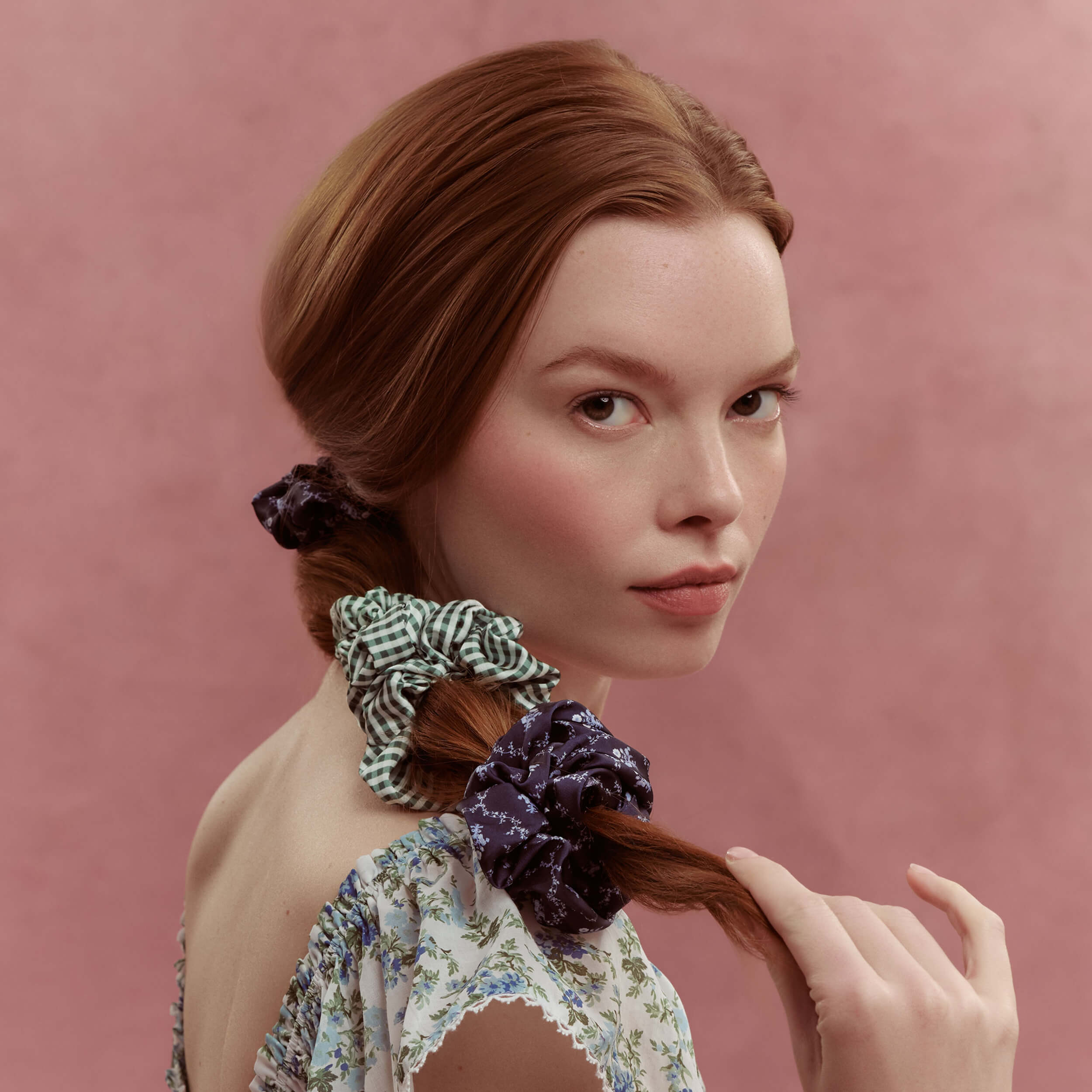 Wet Brush × Hill House Large Satin Scrunchie - Navy Trellis - Image 2