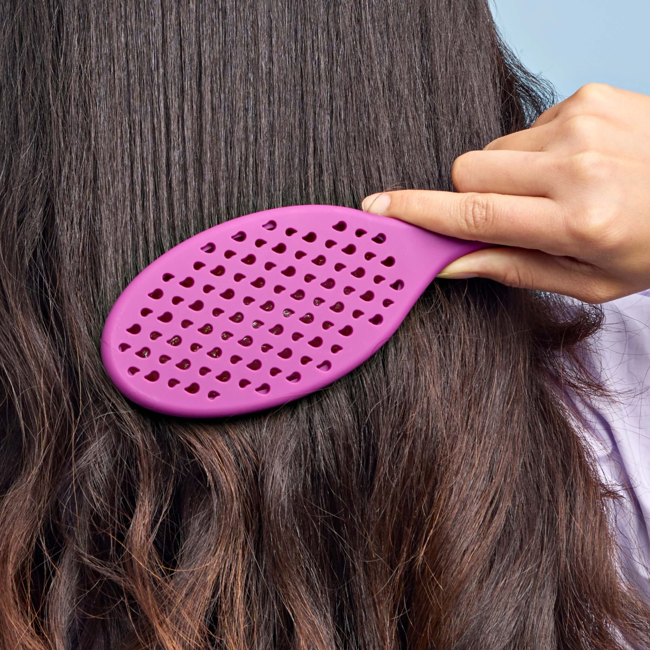 Frizz-Free Detangler - Purple - Image 9