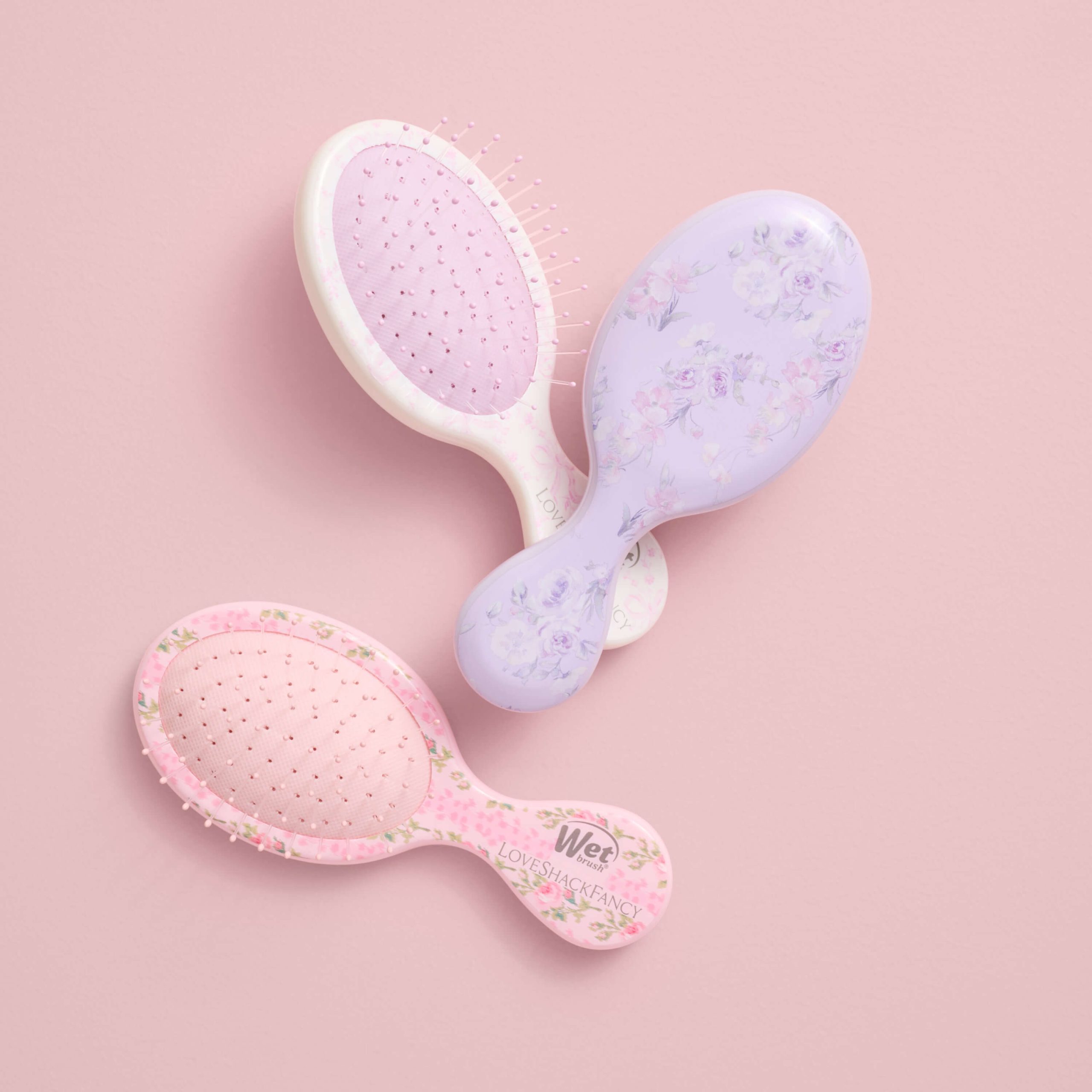 Wet Brush x LoveShackFancy Mini Detangler - Happy Thoughts - Image 5